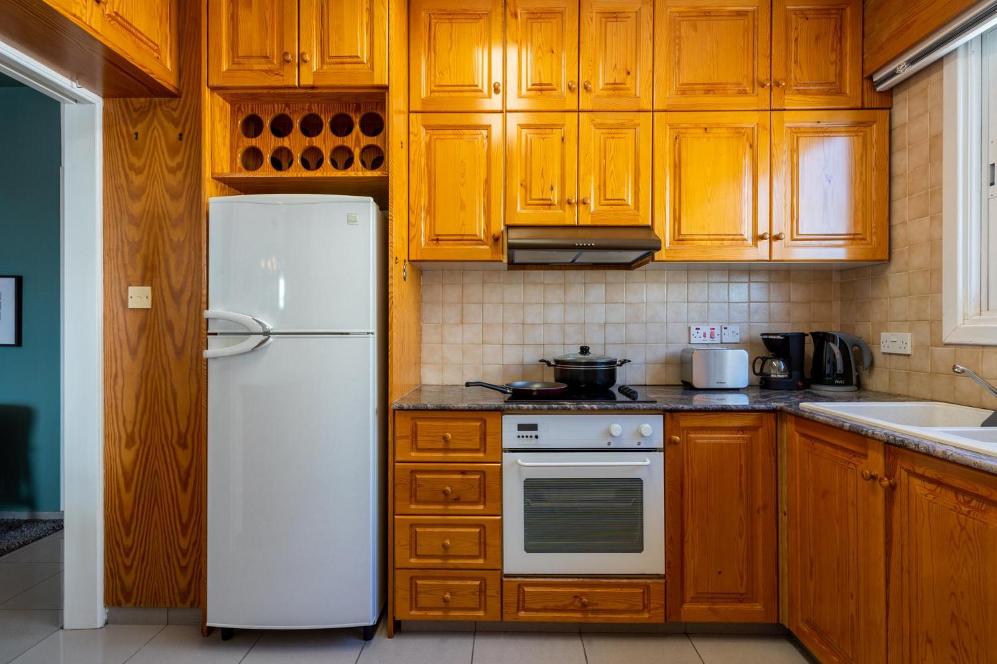 Jayde 2-Bedroom Apartment In Λάρνακα Εξωτερικό φωτογραφία
